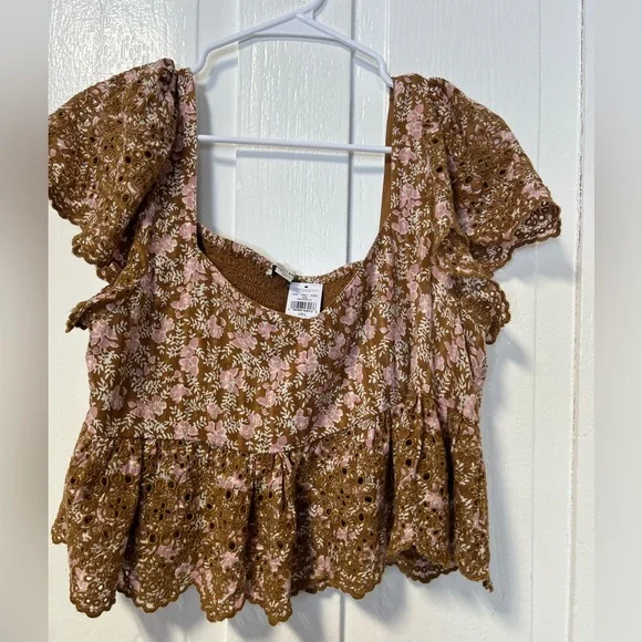 NWT American Eagle Floral Ruffle sleeve babydoll cropped top size large - Picture 2 of 8